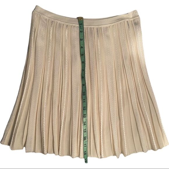 Roberto Cavalli Cream Knit Pleated Skirt US 10 - Picture 4 of 11